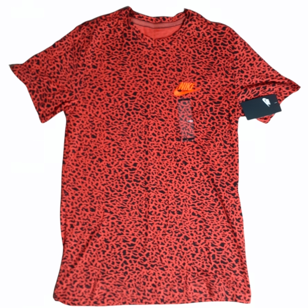 Nike Men's NSW Lava Foamposite All Over Print Tee